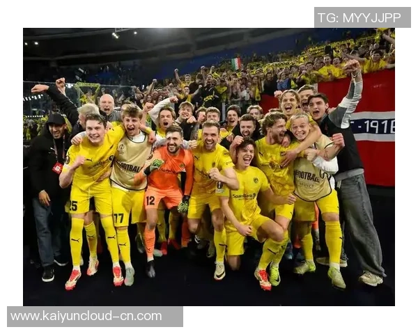 曼彻斯特对阵阿森纳精彩比分揭晓赛季对决回顾与分析